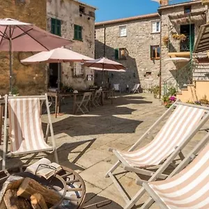 Corte Paganini Country house Ricco del Golfo di Spezia